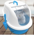 Clamshell cat litter box